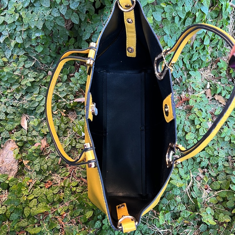 ENVY Collections Purse - Picture 12 of 17